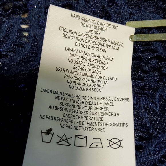 Blue Sage Stretch Navy Blue Embroidered Lace Sequins Keyhole Neckline Size 22W - Picture 10 of 10